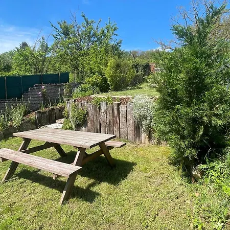 Hébergement de vacances Avec Jardin