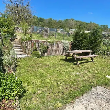 Avec Jardin Hébergement de vacances *